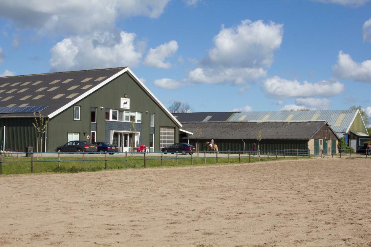 Oudega  Manege Sanninghoeve B&B מראה חיצוני תמונה